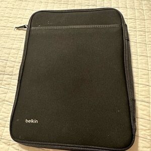 Belkin Black Carrying Case (Sleeve) for 13"‎ Notebook